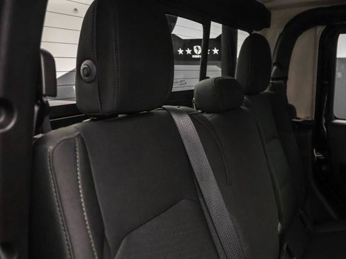 Used 2020 Jeep Gladiator Sport w/ Quick Order Package 24S image 29