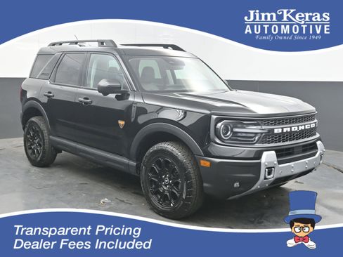 Used 2025 Ford Bronco Sport Badlands AWD/4WD image 1