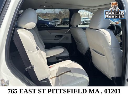 Used 2024 MAZDA CX-90 Plug-In Hybrid w/ Premium Plus AWD/4WD image 24