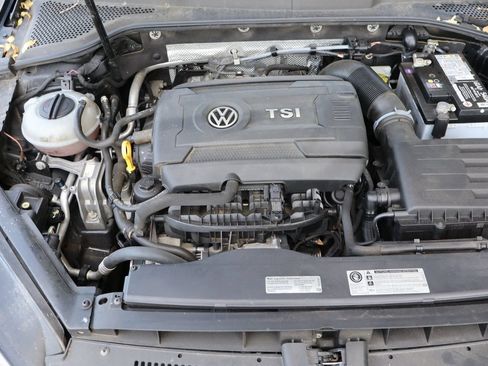 Used 2017 Volkswagen Golf Alltrack SEL AWD/4WD image 37
