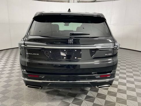 Used 2025 Buick Enclave Avenir w/ Super Cruise Package FWD image 5