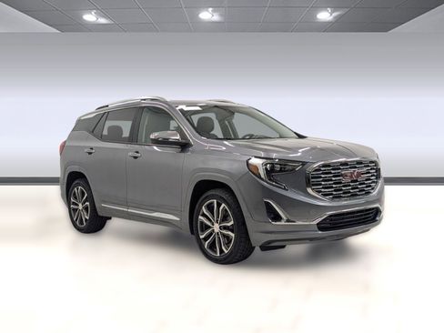 Used 2020 GMC Terrain Denali image 6