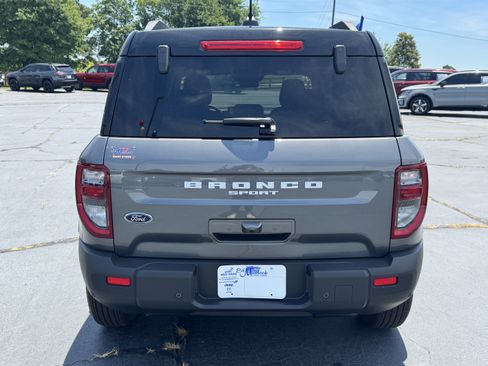 Used 2025 Ford Bronco Sport Outer Banks AWD/4WD image 6