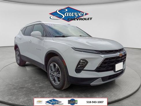 Used 2024 Chevrolet Blazer LT w/ Convenience Package AWD/4WD image 7