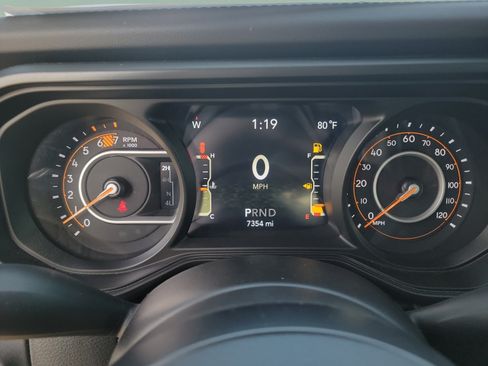 Certified 2024 Jeep Wrangler Rubicon AWD/4WD image 28
