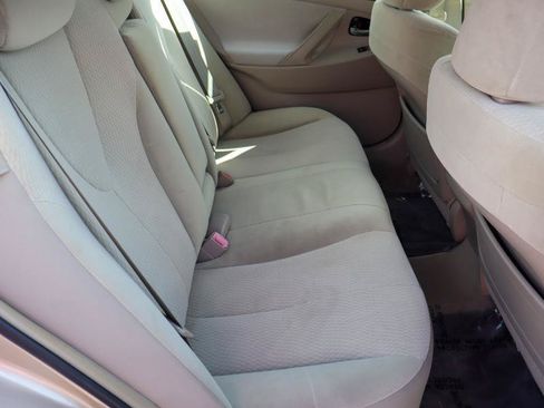Used 2011 Toyota Camry LE w/ LE Extra-Value Pkg FWD image 14