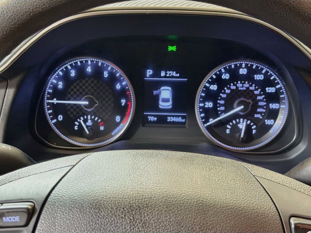 Used 2020 Hyundai Elantra SE FWD image 16