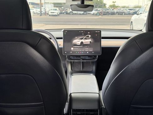 Used 2023 Tesla Model Y Performance AWD/4WD image 21