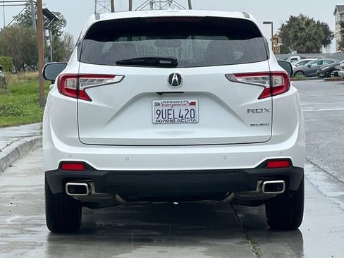 Certified 2025 Acura RDX w/ Technology Package image 5