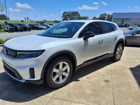 New 2025 Honda Prologue EX image 3