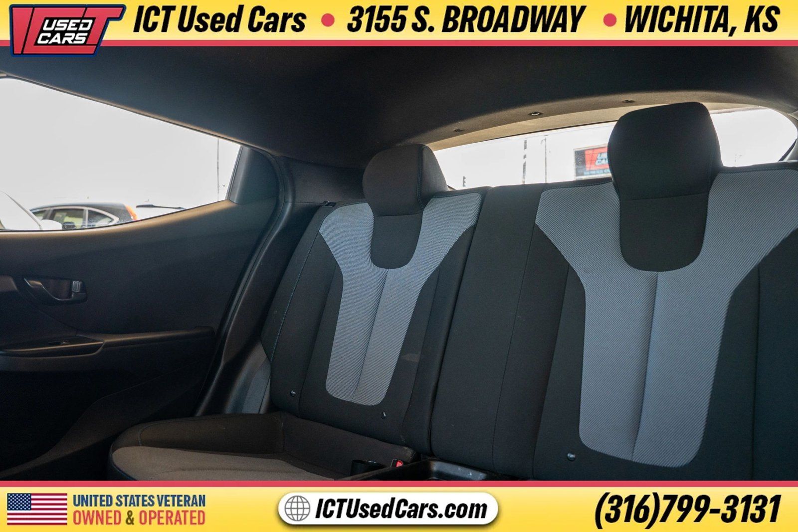 Used 2019 Hyundai Veloster 2.0 FWD image 14
