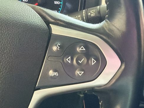Used 2022 Chevrolet Colorado LT w/ Fleet Safety Package RWD image 27
