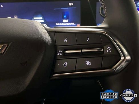 Used 2025 Chevrolet Equinox EV LT w/ Convenience Package image 35