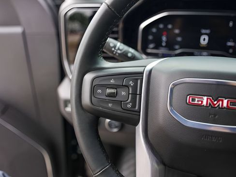 Used 2024 GMC Sierra 1500 Elevation AWD/4WD image 17