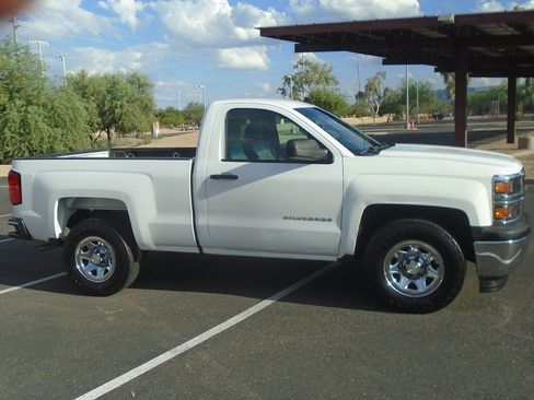 Used 2015 Chevrolet Silverado 1500 LS RWD image 6