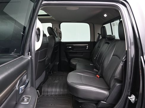 Used 2016 RAM 1500 Sport w/ Black Ram 1500 Sport Group AWD/4WD image 11