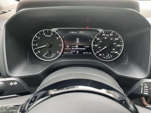 Used 2021 Nissan Rogue SV w/ Premium Package FWD image 26