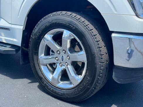 Certified 2023 Ford F150 Lariat w/ Trailer Tow Package AWD/4WD image 23