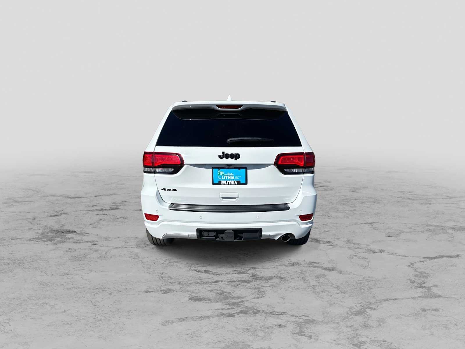 Used 2020 Jeep Grand Cherokee Altitude AWD/4WD image 7