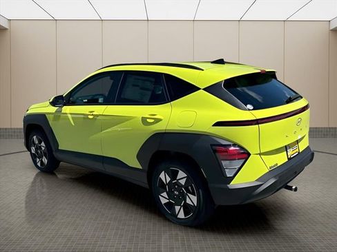 New 2025 Hyundai Kona SEL image 3