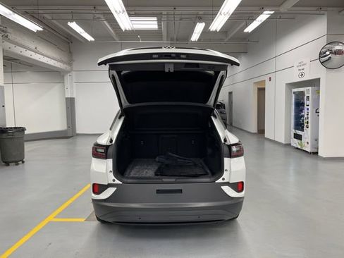 Used 2023 Volkswagen ID.4 S RWD image 9