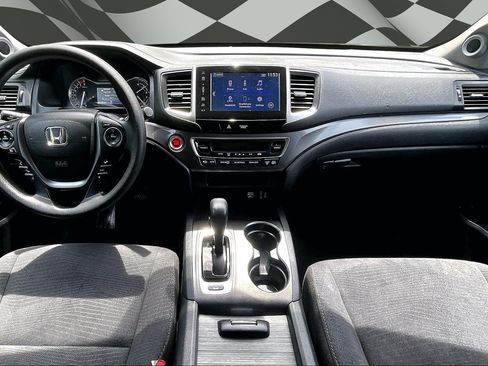 Used 2017 Honda Pilot EX image 15