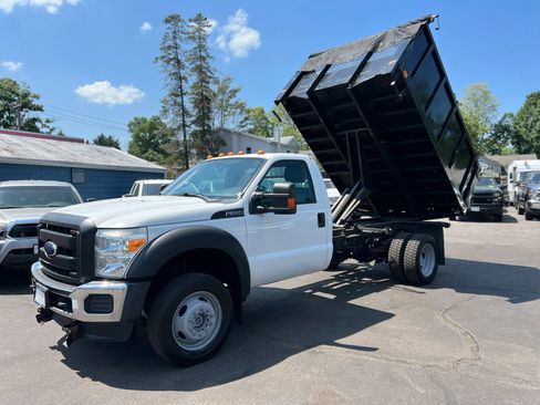 Used 2016 Ford F550 4x4 Regular Cab Super Duty image 2