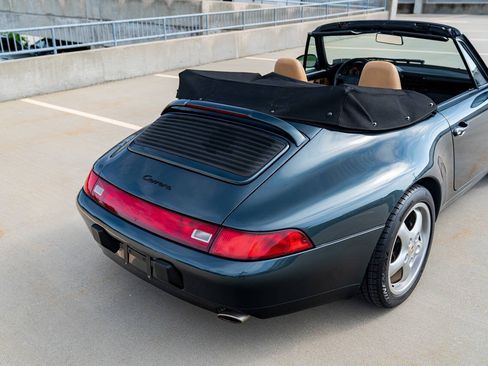 Used 1995 Porsche 911 Cabriolet image 28