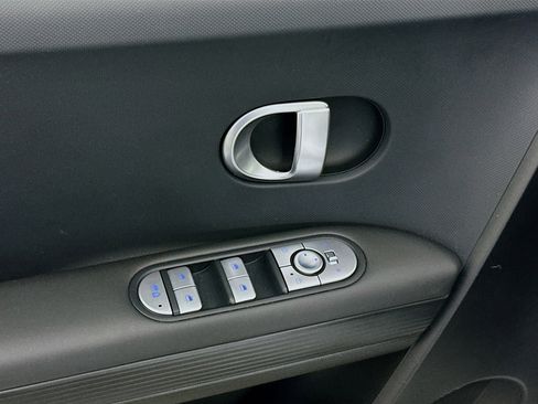 Used 2024 Hyundai Ioniq 5 SE image 15