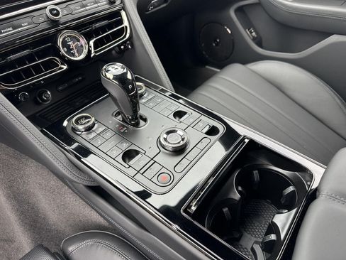 New 2026 Bentley Flying Spur V8 AWD/4WD image 47