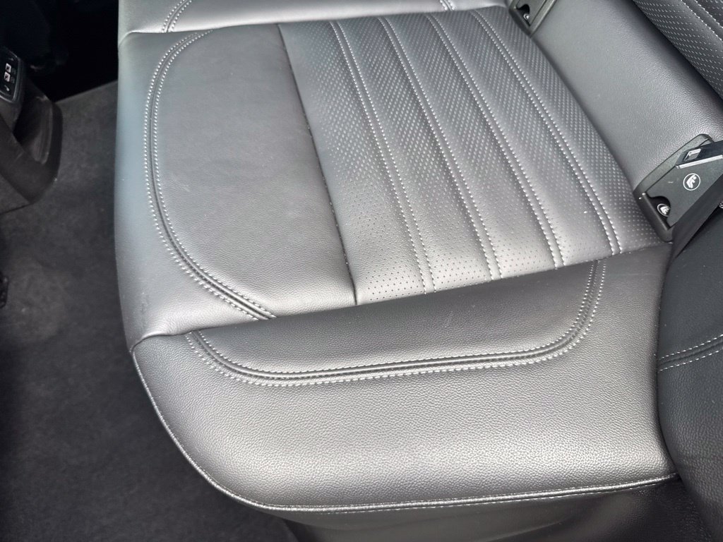 Used 2023 Alfa Romeo Stelvio Veloce AWD/4WD image 53