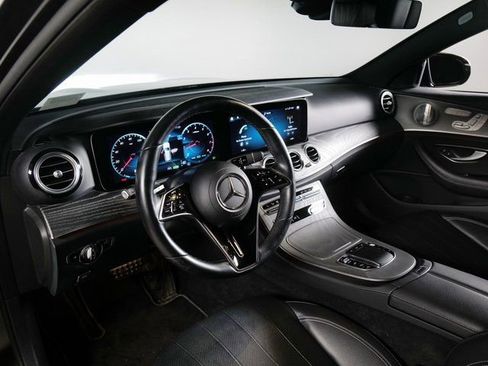 Used 2021 Mercedes-Benz E 450 4MATIC All-Terrain Wagon image 4