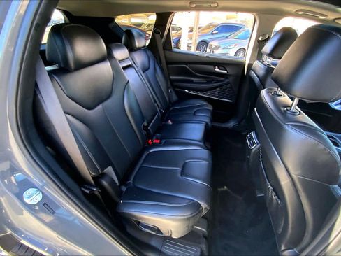 Used 2023 Hyundai Santa Fe SEL Premium image 20