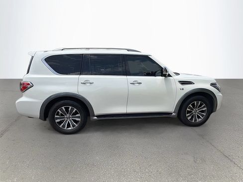 Used 2017 Nissan Armada SL w/ Interior Lighting Package AWD/4WD image 3