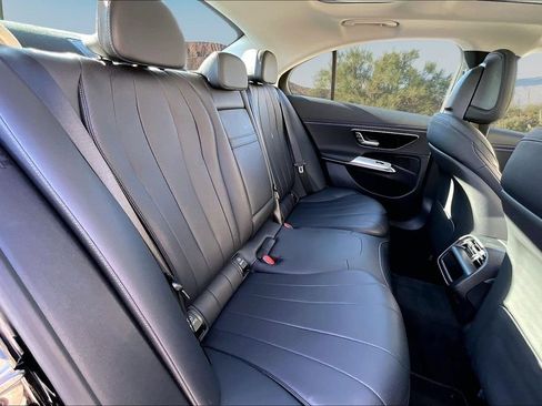 Used 2025 Mercedes-Benz E 350 Sedan w/ Winter Package image 27