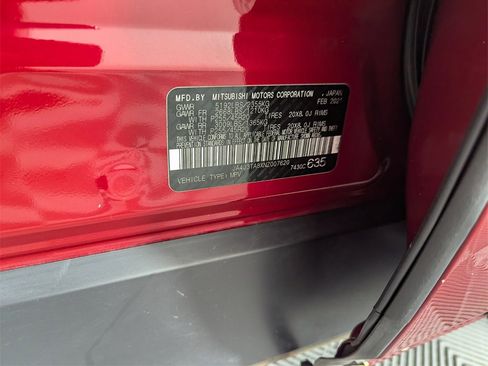 Used 2022 Mitsubishi Outlander ES image 41