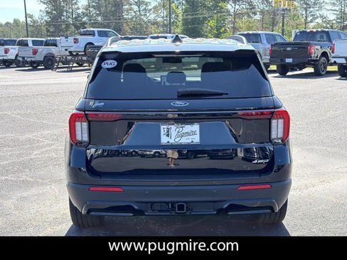 New 2026 Ford Explorer ST-Line w/ ST-Line Street Pack AWD/4WD image 6