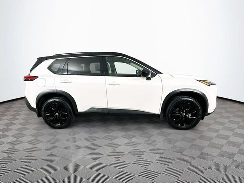 Certified 2023 Nissan Rogue SV w/ SV Premium B Package AWD/4WD image 12