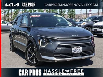 Certified 2025 Kia Niro EX