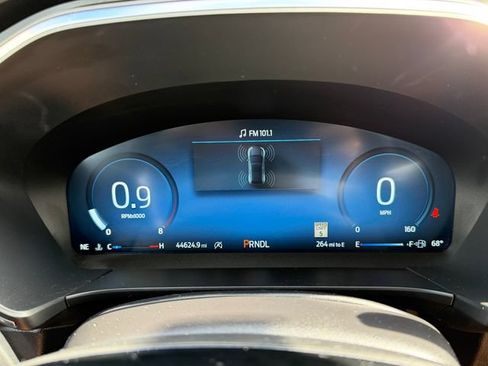 Certified 2024 Ford Escape Platinum AWD/4WD image 18