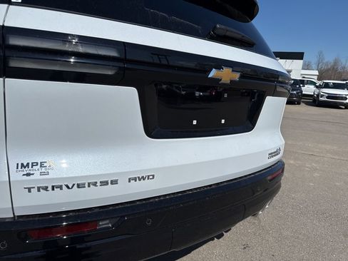 New 2026 Chevrolet Traverse High Country AWD/4WD image 36