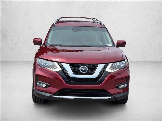Used 2019 Nissan Rogue SV w/ Premium Package FWD image 2