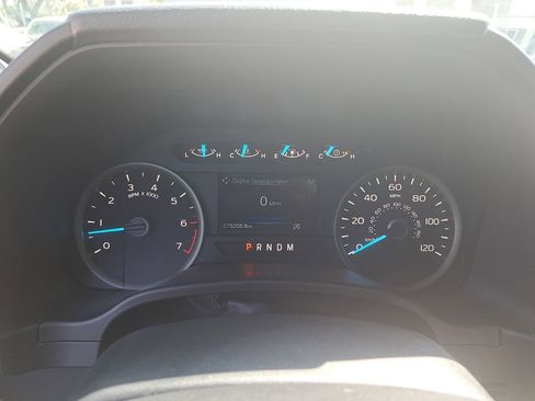 Used 2019 Ford F150 XLT w/ Equipment Group 302A Luxury AWD/4WD image 25