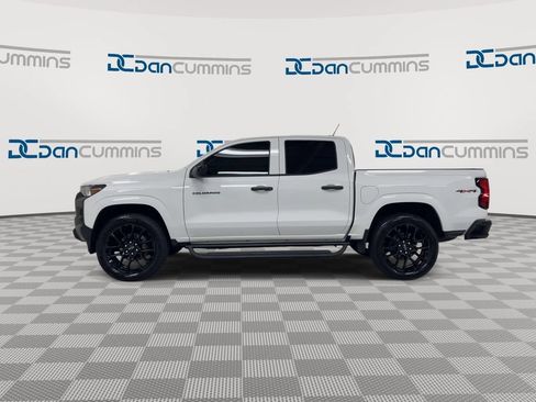 Used 2023 Chevrolet Colorado W/T w/ WT Convenience Package II AWD/4WD image 5