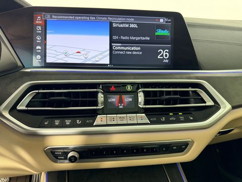 Used 2021 BMW X5 xDrive40i w/ Premium Package 2 AWD/4WD image 17