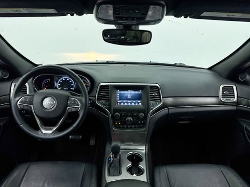 Used 2018 Jeep Grand Cherokee Limited image 18