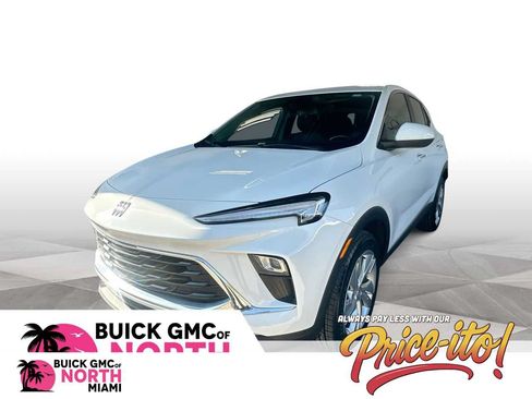 Used 2024 Buick Encore GX Preferred FWD image 1