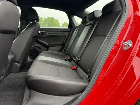 Used 2025 Honda Civic Sport image 26