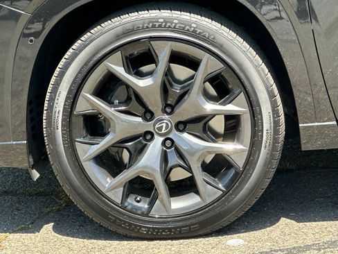 Used 2025 Lexus TX 500h AWD w/ Technology Package image 37