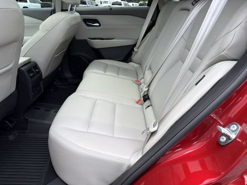 Used 2021 Nissan Rogue SL FWD image 23